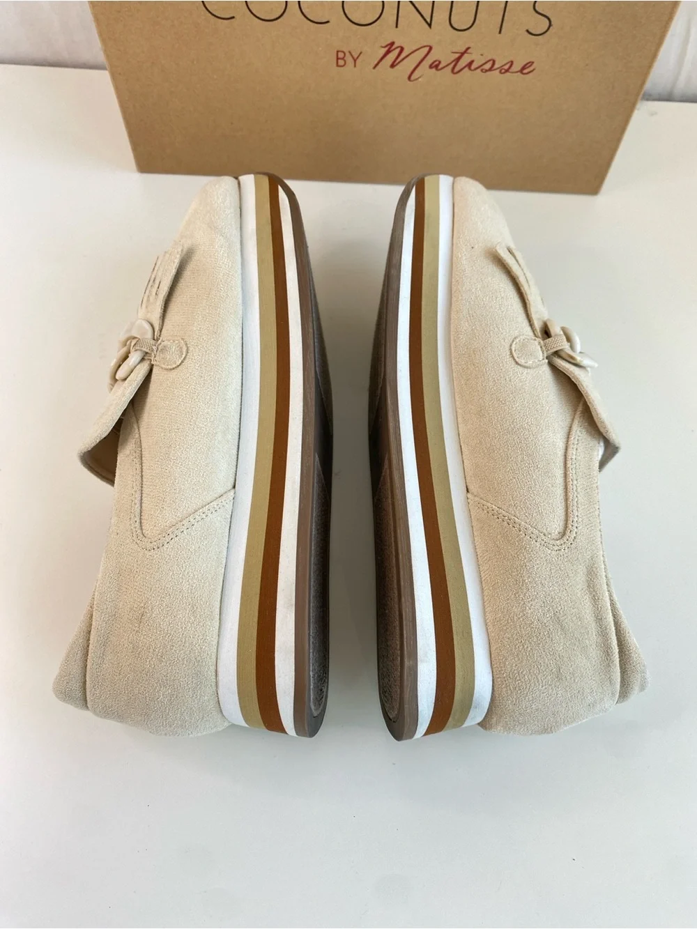 Coconuts by Matisse Bess Beige Ivory Suede Platform Loafers Sneakers Shoes Sz 9